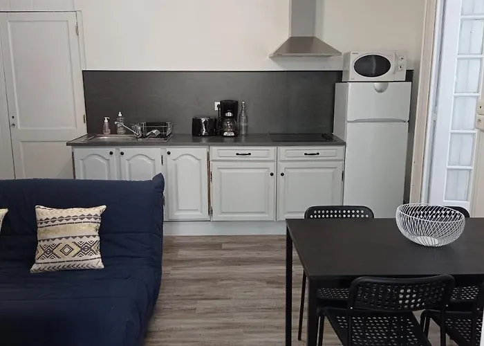 Maison Avec Jardinet Dans Un Cadre Verdoyant * Jard-sur-Mer